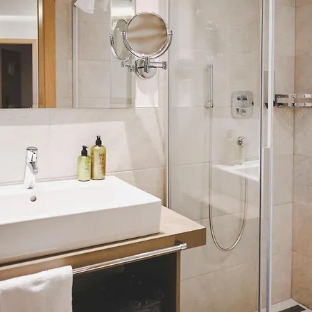 Wiesenhof Gardenresort Hotel 4*