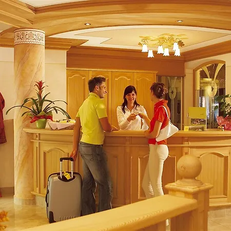 Wiesenhof Gardenresort Hotel 4*
